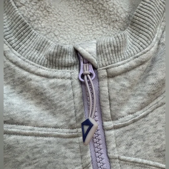 Ivivva Gray Full-Zip Hoodie Sweatshirt - Picture 4 of 12